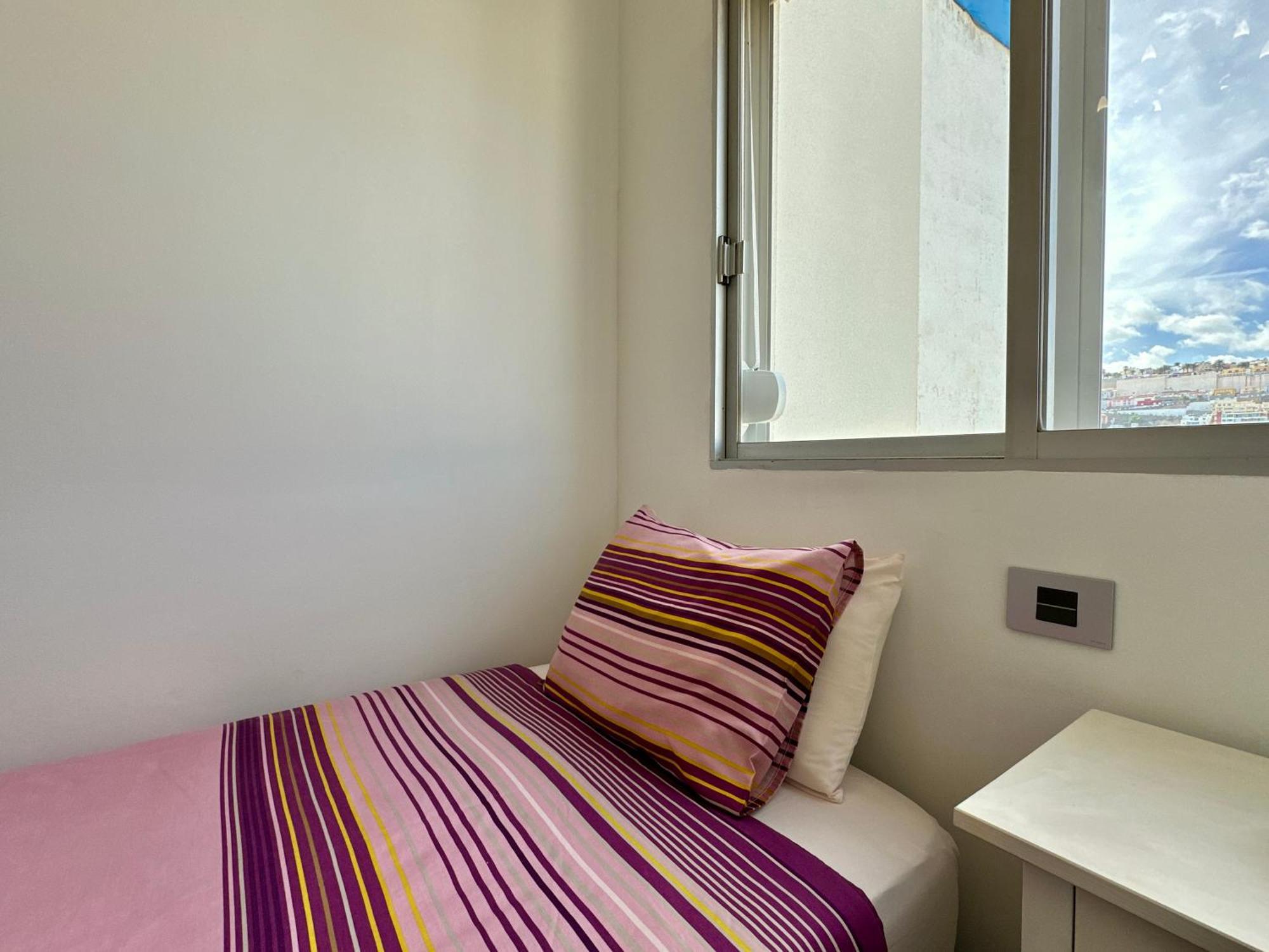 Hostiguest Coliving Leon Y Castillo * Las Palmas de Gran Canaria